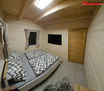 Dvě  horské chaty navzájem propojené ,  240m2, pozemek 834m2 - 12