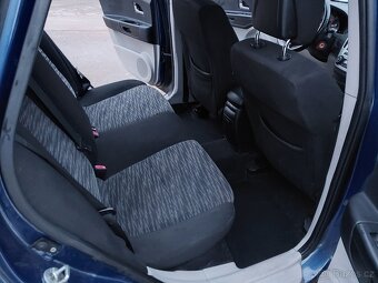 Kia ceed 1.6 crdi - 12