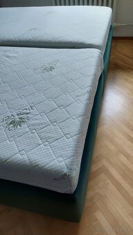 Manželská prodlouzena čalouněná postel - 12