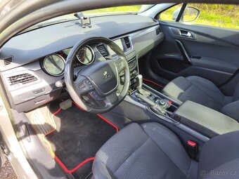 Peugeot 508sw 2D - 12