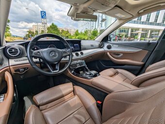 Mercedes-Benz Třídy E, 2016, 350d, DPH,vzduch,PANO - 12