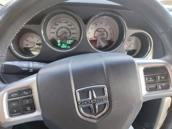 Dodge Challenger SRT8 52000km - 12