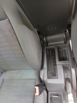 Prodám Volkswagen Golf Plus - 12