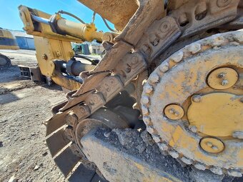 CAT D8N XL - 12