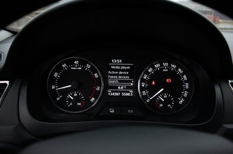 Škoda Rapid 1.2 TSI 77kw M6 - 12