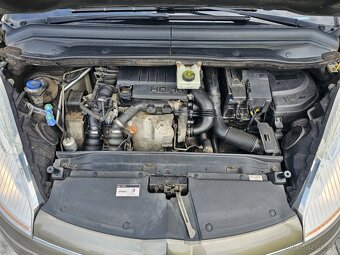 Citroën C4 Picasso, 1.6 HDI, 7míst, druhá sada kol - 12