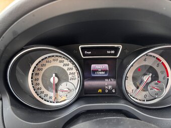 Prodám Mercedes cla shooting - 12