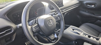 HONDA ZR-V 2.0 e:HEV Advance Panorama BOSE® Head-Up Kůže DPH - 12