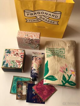 Fragonard • Parfém • Krém na ruce • Mýdlo • Taška • Vzorky - 12