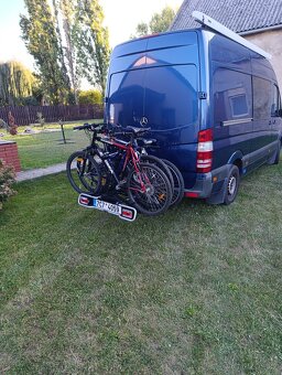 Obytný automobil , automat . - 12