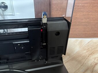 Tangenciální gramofon Technics SL-QL15 - 12