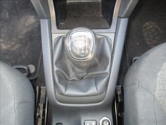 ŠKODA YETI 1,2TSi 77kw Ambiente bez koroze 04/2014 - 12