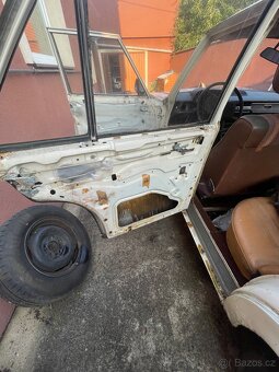 Prodám Mercedes Benz W115 - 12