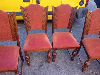 Prodám krásnou antik jídelní sestavu-stůl rozkládací+6 x žid - 12