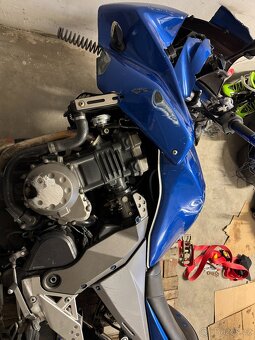 Kawasaki Z 750 S - 12