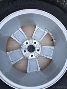 Zimní orig alu kola Škoda Scala Bridg. 195/60/16 vzorek 8mm - 12