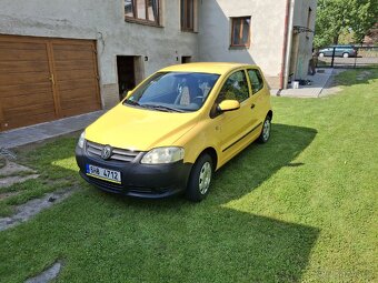 VW FOX - 12