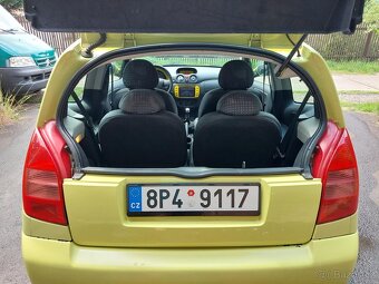Citroen C2 1.1 r. 2005 nová STK 11/27 bez koroze a závad - 12
