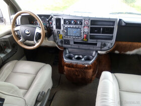 Chevy Express Limited SE V8-5.3L MAXI vybava + 2x Alu 20" - 12
