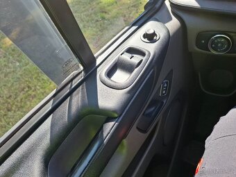 Ford Transit Custom 2.0 - 12