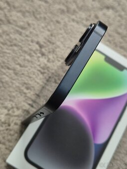 iPhone 14 128gb baterie 100% - 12