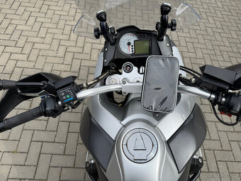 Moto Guzzi Stelvio - 12