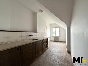 Prodej domu 460 m² - 12