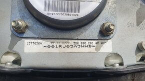 díly VW Golf 4 - 12