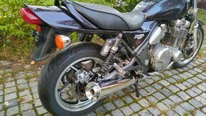Kawasaki ZR 1100 Zephyr - 12