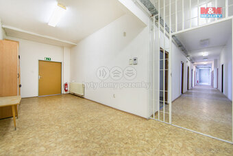 Prodej obchodního objektu, 977 m², České Budějovice - 12