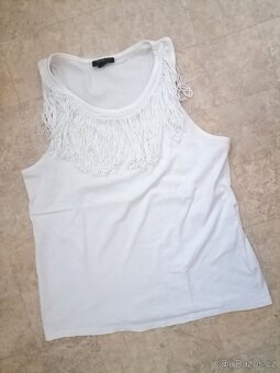 Mix dámské tričko vel M/L - 12