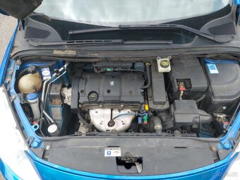 Peugeot 307 SW  1.6i-16V - 12