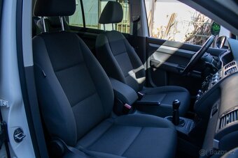 Volkswagen Touran 1.6 TDI 7 miestny - 12