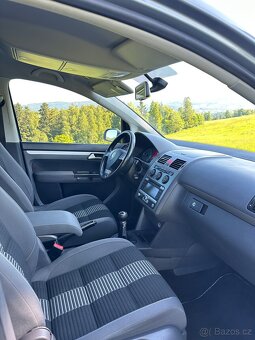 VW Touran 1.9TDi United 7 místný - 12