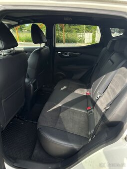 Nissan Qashqai, 1.6 DIG-T, naj.107tkm,max. výbava,tažné. - 12