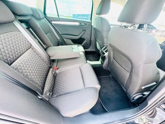 Škoda Superb III 2,0 TDI DSG KOMBI 4/2022,110KW,NAVI,LED - 12