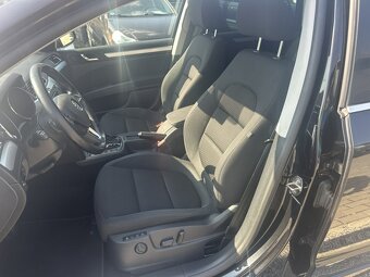 Škoda Superb 2.0 TDi 103kW serviska - 12