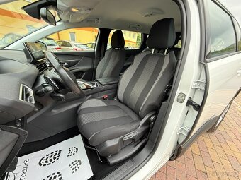 PEUGEOT 5008 II FL 1.2 PureTech 96kW-2022-138.609KM-7MÍST - 12