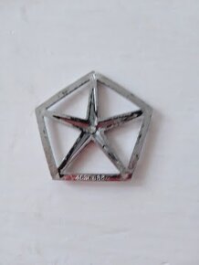 ZNAK EMBLEM AUTO CHRYSLER 3 RŮZNÉ KUSY - 12
