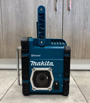 Stavební rádio Makita Dmr108 – včetně baterie 18V 3.0Ah - 12