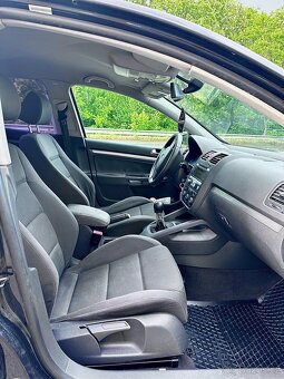 Volkswagen Golf V 2.0 TDI Nová STK - 12