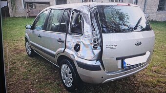 Ford Fusion 1.4 benzín r.v.2006 - 12