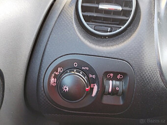 Seat Altea XL 1,6 MPI , STK 12/2026 - 12