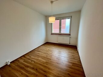 Prodej prosvětleného bytu 2+1 57m² - Lužická - 12