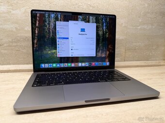 MacBook Pro 14" / M1 Pro / 16GB / 512GB / vesmírne šedý - 12