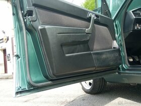 Mercedes-Benz 190D pick up - 12