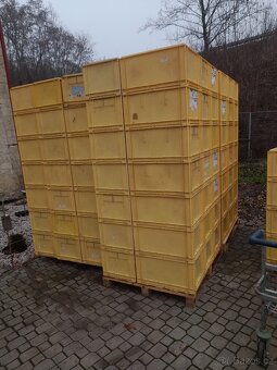 Sudy /přepravky/kanystry - 12