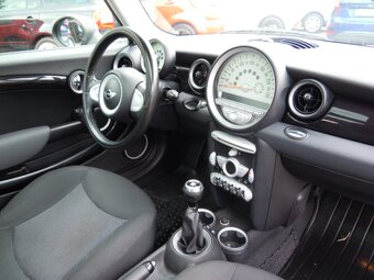 Mini One Clubman 1.4i 70kw (95hp) r.v.4/2009 - 12