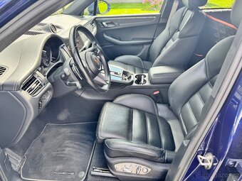 Porsche Macan 2.0 TFSi 195kw 2022 pěkný auto - 12