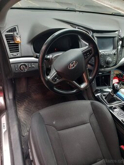H I40  combi 1,7 CRDI - 12